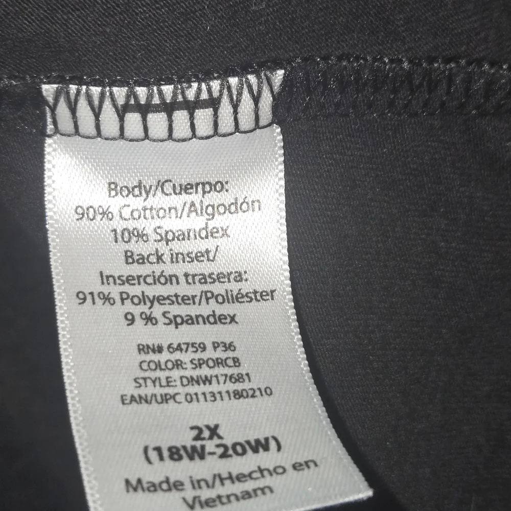 Danskin Now Floral Tank Top - Black, Blue, Purple, Green W/ Bra - Picture 3 of 6